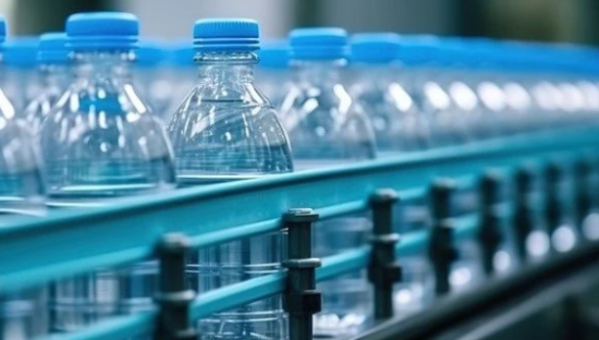 农夫、华润坐镇，元气森林能喝到“水”？