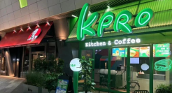 肯德基整新活，硬刚赛百味