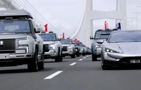 深中通道大堵车网友怒了！这些新能源车真的太离谱！