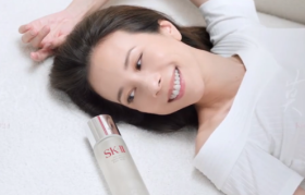 SK-II官宣代言人莫文蔚，续写传奇故事