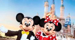 这个暑假，迪士尼“收割”中产父母