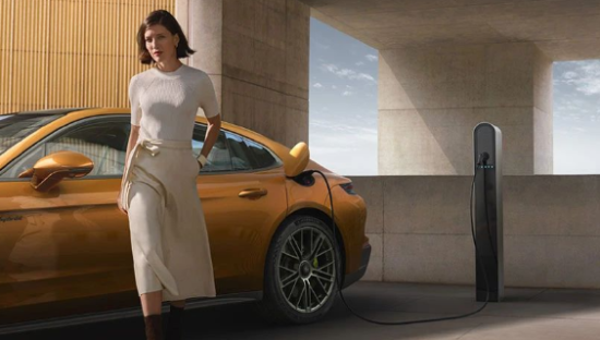 保时捷大卖，只差一个雷军？