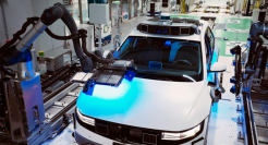 萝卜快跑，吓坏人类司机