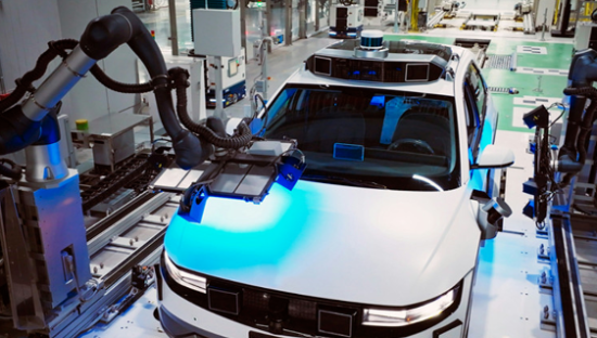 萝卜快跑，吓坏人类司机