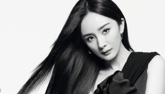 杨幂成为卡诗全球代言人，焕发无尽潜能