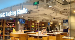 一套课程6万，最火网红烘焙“爆雷”跑路了