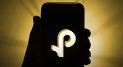 抖音卖生鲜，摸着拼多多过河