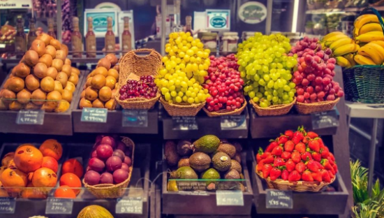 月薪2万吃不起的百果园，刺破了高端水果的泡泡