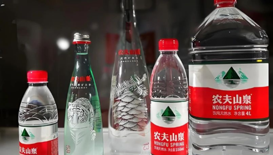 被网暴的钟睒睒，曝光农夫山泉真相