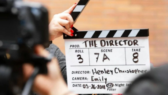 短剧狂奔，抖音x26quot;大火收汁x26quot;