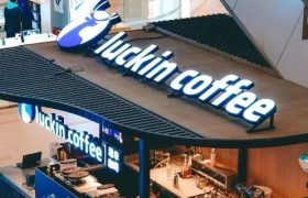 瑞幸卖奶茶，原因不简单