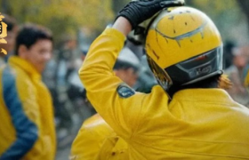 外卖员又被逼下跪?美团这次真的慌了