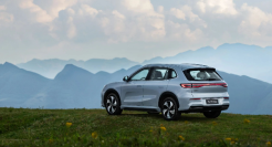 10.98万的银河e5，掀了比亚迪桌子