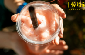 2024新茶饮：不卷产品，卷周边