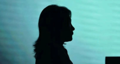 9800的美容仪，治不好董小姐的焦虑