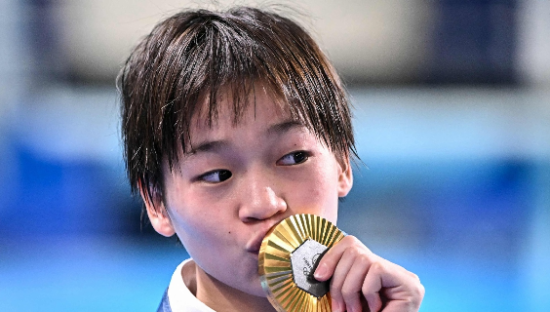 全红婵的苹果手机，刺痛全网