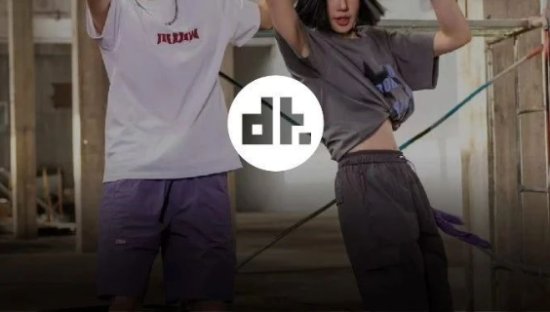 始祖鸟平替，盯上“美团模式”