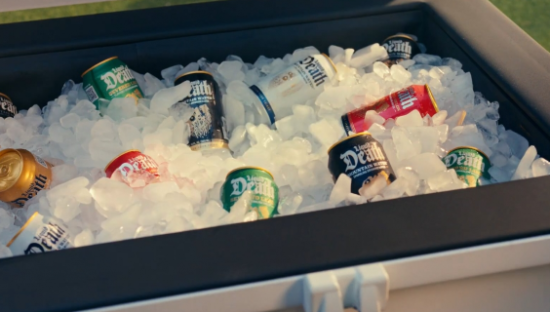 爱玩黑色幽默的Liquid Death，推出一款“棺材冰柜”