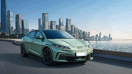 比亚迪高歌猛进背后，高端市场攻坚与出海风险并存