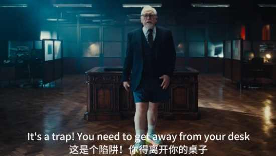 亚瑟士最新广告：打工人醒醒啊，离你的工位远点