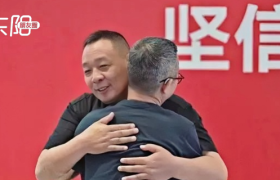 永辉63亿“卖身”，于东来伤透了心