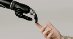 AI智能体“情智双优”，专治人类emo？