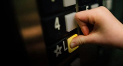 电梯广告暴富，瑞幸们都有责任