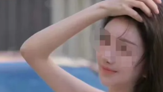 黄晓明新欢被扒，让椰树椰汁躺枪了！