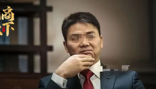 刘强东不装了，京东叫板盒马