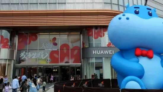 山姆懵了！盒马连开6店，每天爆满