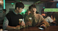 CASETiFY×喜力啤酒：一键防@功能手机壳，假期不被工作打扰