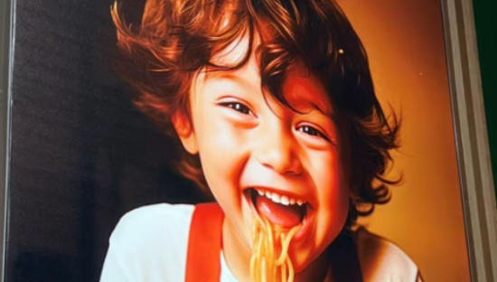 康师傅营销翻车，比麦当劳“尸块拼接”还离谱！