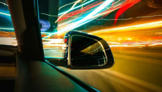 智能驾驶，“吓坏”老司机