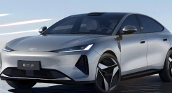 15万国产“帕拉梅拉”，盯上了小米SU 7