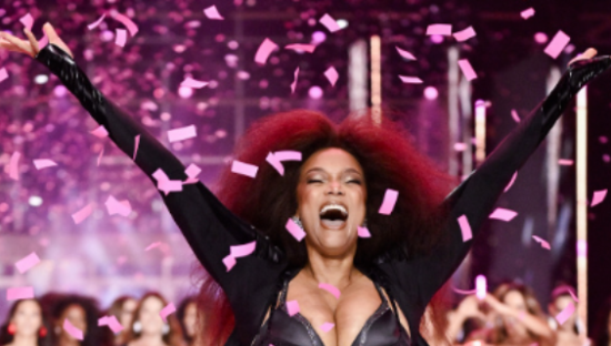 维密大秀“爆改”白幼瘦？郑钦文吃到第一波红利！