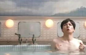 年轻人在快乐老家实现「新消费降级」