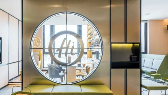 降价、扩张、开子品牌，海底捞需要更多“忠粉”