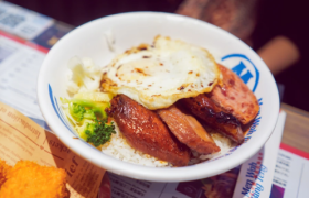 关店、收缩、亏损……港式茶餐厅“大退潮”？