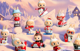 LABUBU 和可口可乐一起「快乐冒泡」