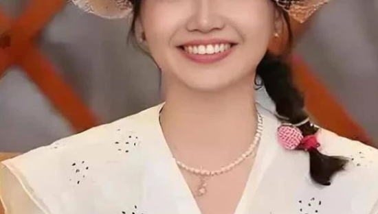 非要吃熏鸡的麦琳，被全网围剿了