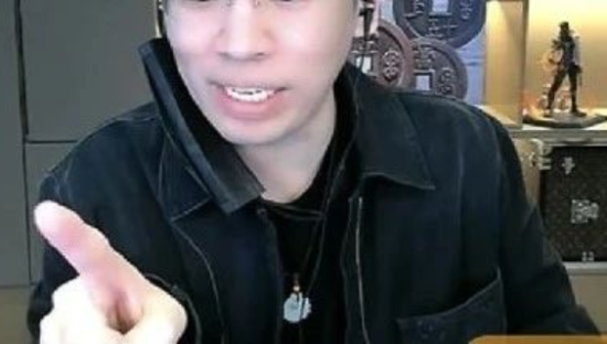 撞脸“抖音一哥”听泉赏宝，江苏博物馆迎来泼天富贵！