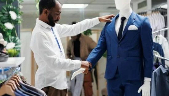 品牌价值破千亿后，柒牌男装前路何方？