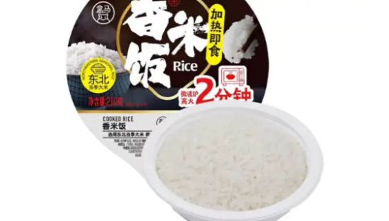 “吃外卖散装米饭像在嚼抹布”，不想焖饭的打工人买爆盒马们保质期10个月的预制饭？