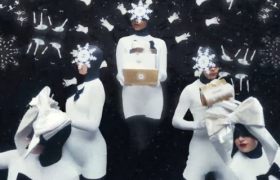 香奈儿圣诞假日短片：雪花带来的冬日奇想