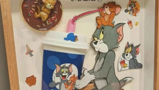 爆改瑞幸周边，网友脑洞绝了！