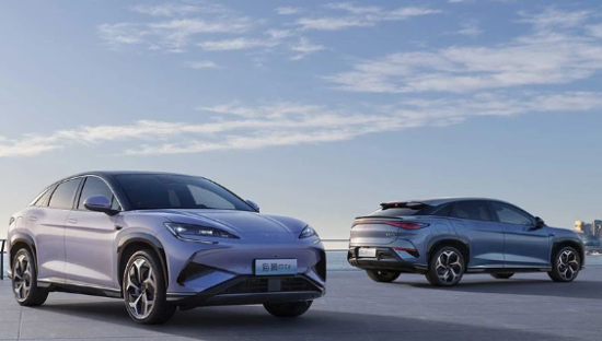 “卷王”比亚迪，卷哭经销商