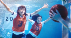 三得利：水下实拍，在水中看到过去20年的自己