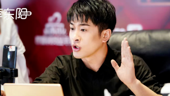 辛巴被立案调查，比小杨哥还疯狂