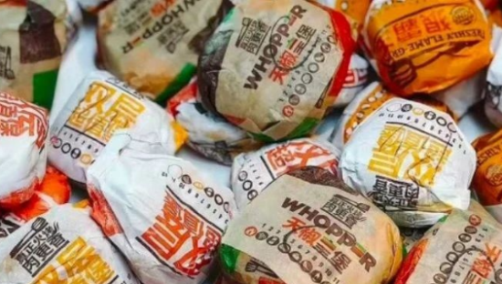 “品质汉堡”的招牌，汉堡王快守不住了