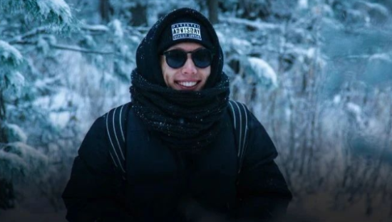 月薪3万，买不起“Moncler平替”